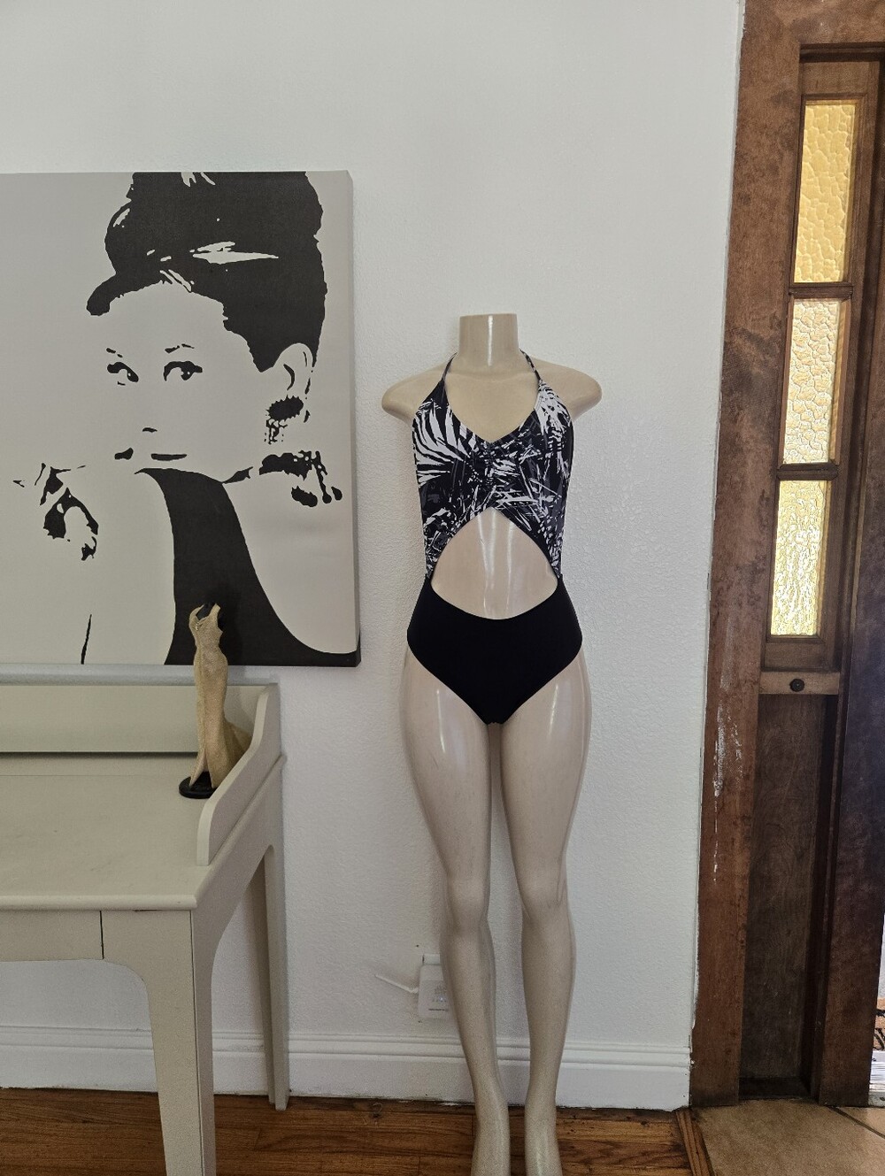 NWT Fabletics Brielle Black & White Cutout One-Piece Swimsuit Size Small